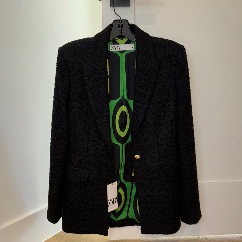 Zara Textured Black Blazer with Green and Yellow Lining